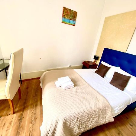Nature Chiado 2- Cozy Little Double Room With Shared Bathroom Lizbona Zewnętrze zdjęcie